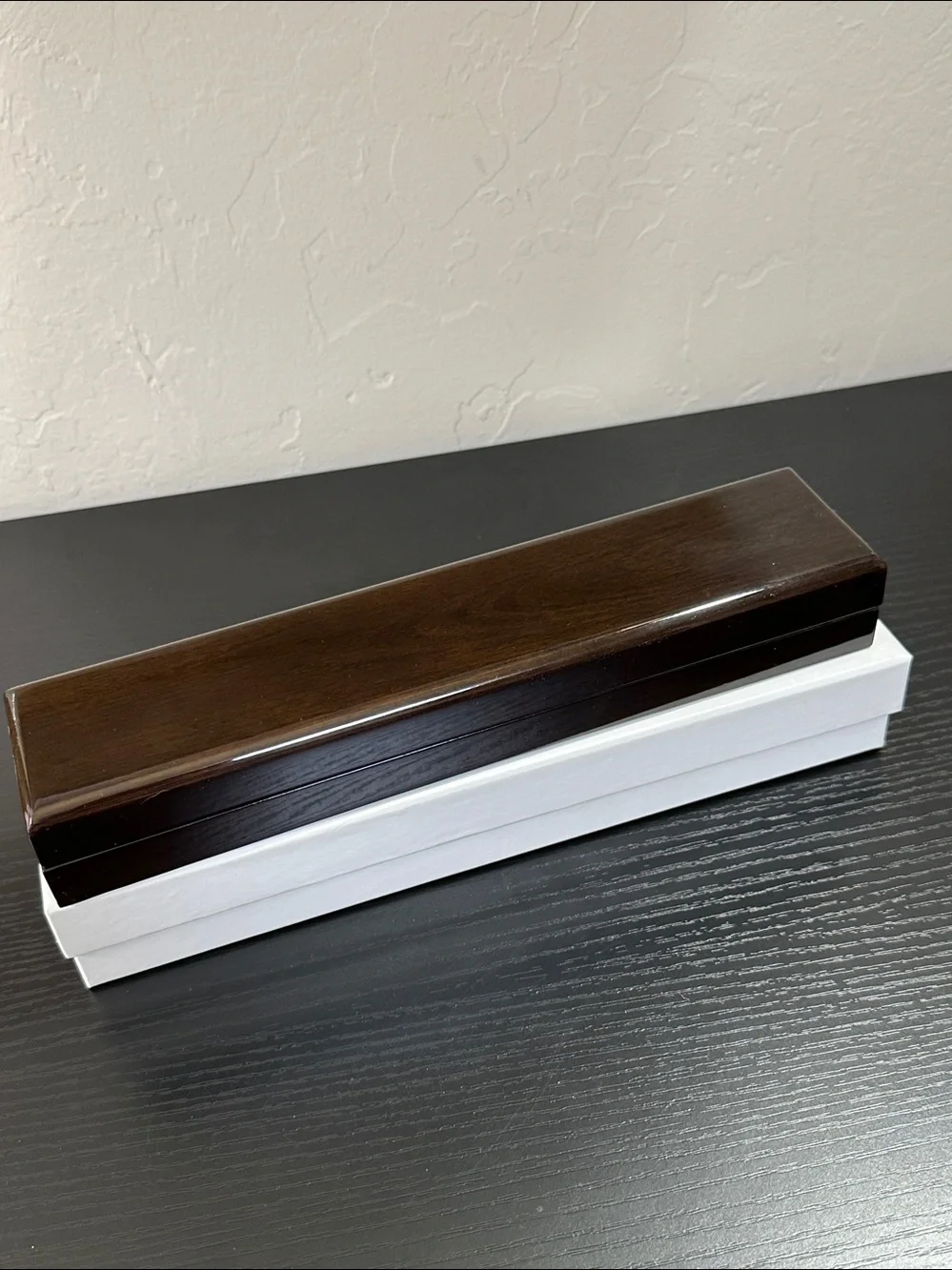 Premium High-Gloss Lacquer Bracelet/Watch  Presentation Case – Brand New